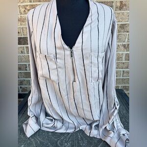 B02 - Apt 9 Blouse -‎ WMNS XL